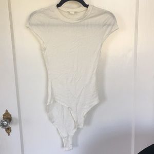 H&M Ribbed Off White Bodysuit Sz. S